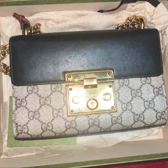 Gucci padlock purse - Picture 1 of 2